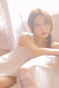 她唇之下免费观看